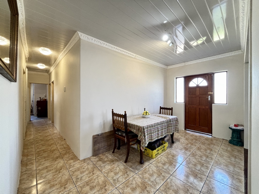 4 Bedroom Property for Sale in Lotus River Western Cape